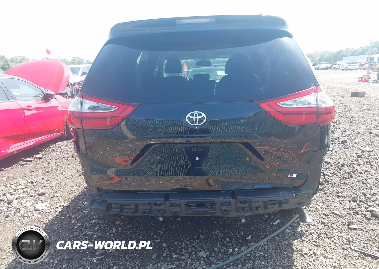 2017 Toyota Sienna Le 8 Passenger VIN:5TDKZ3DC1HS898699 - 6