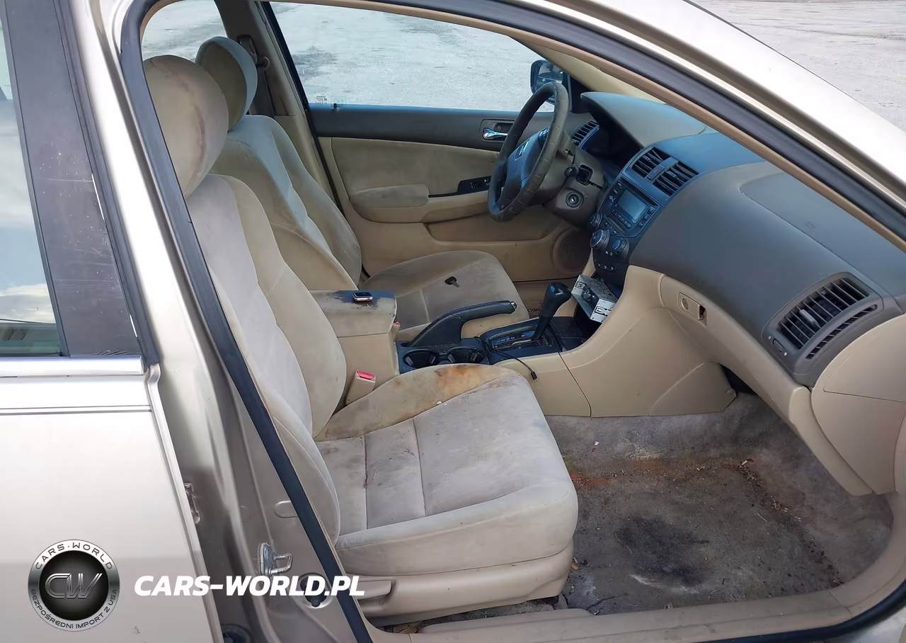 2003 Honda Accord Sdn Lx VIN:3HGCM56393G710368 - 5
