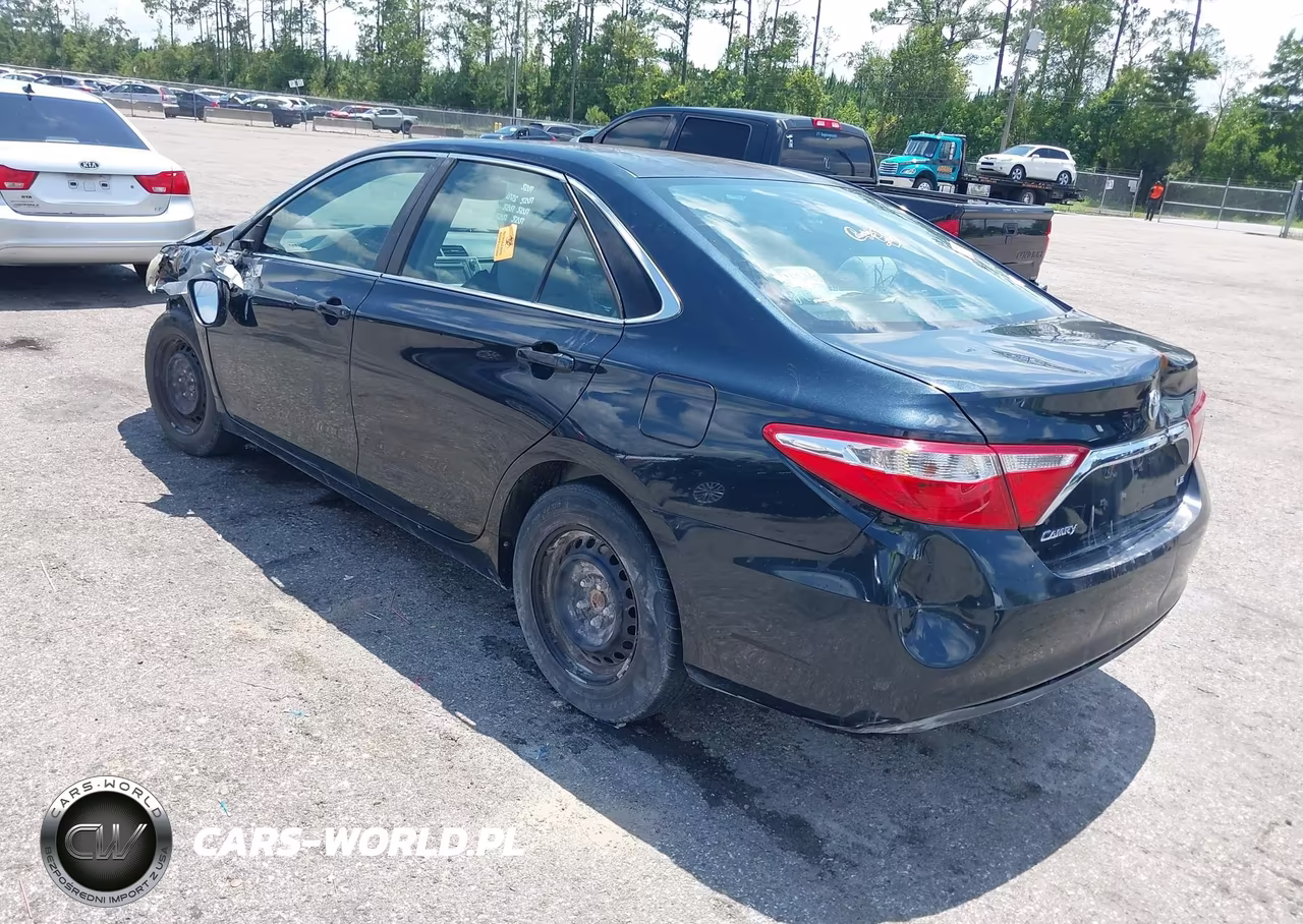 2016 Toyota Camry Le VIN:4T4BF1FK3GR559875 - 3