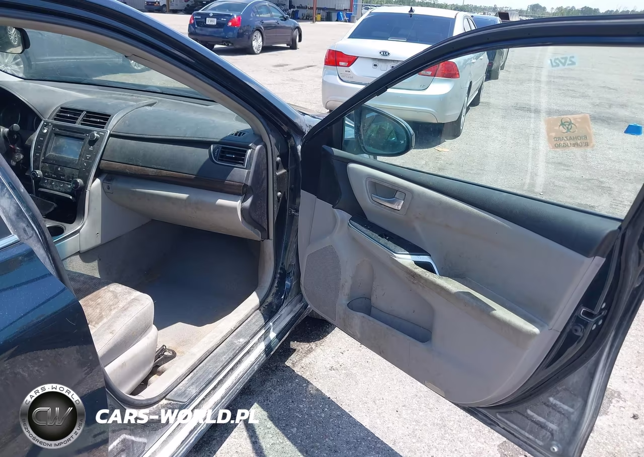 2016 Toyota Camry Le VIN:4T4BF1FK3GR559875 - 5