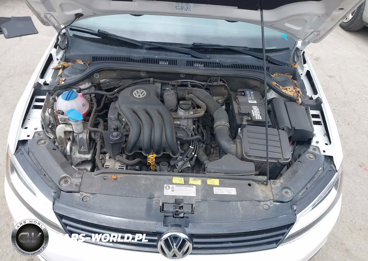 2013 Volkswagen Jetta 2.0L S VIN:3VW2K7AJXDM208731 - 10