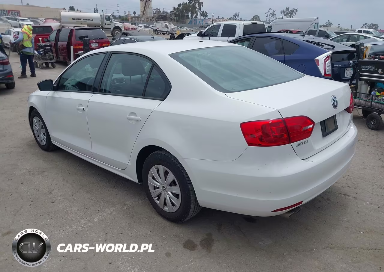 2013 Volkswagen Jetta 2.0L S VIN:3VW2K7AJXDM208731 - 3
