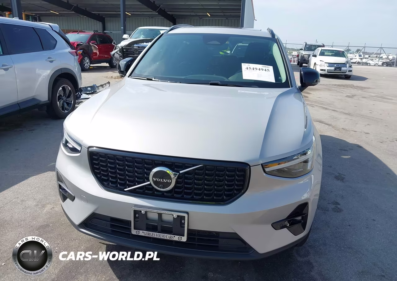 2023 Volvo Xc40 B5 Ultimate Dark Theme VIN:YV4L12UX1P2022761 - 10