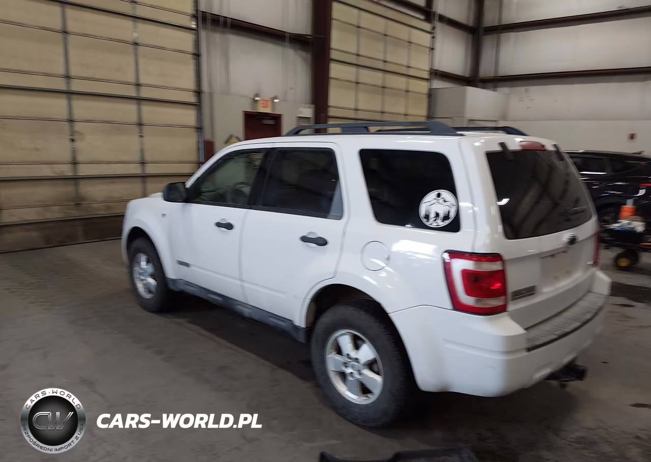 2008 Ford Escape Xlt VIN:1FMCU93128KA57547 - 3