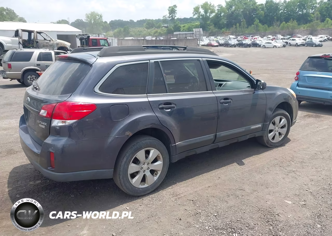 2010 Subaru Outback 2.5I Premium VIN:4S4BRBGC2A3366113 - 4