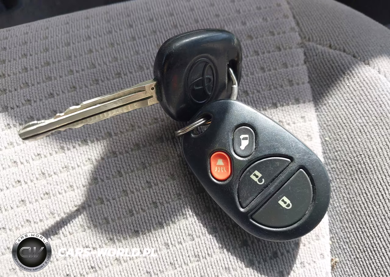 2006 Toyota Sienna Le VIN:5TDBA23C96S071033 - 11