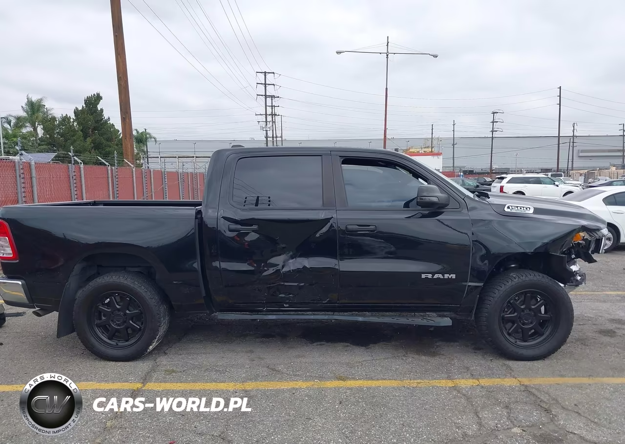 2023 Ram 1500 VIN:1C6RRFFGXPN632383 - 14