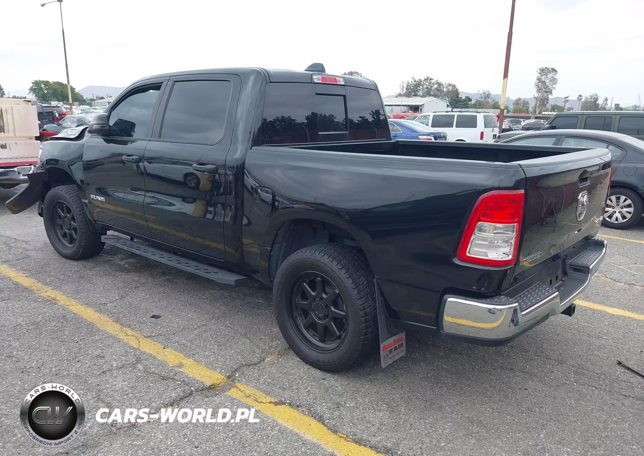 2023 Ram 1500 VIN:1C6RRFFGXPN632383 - 3