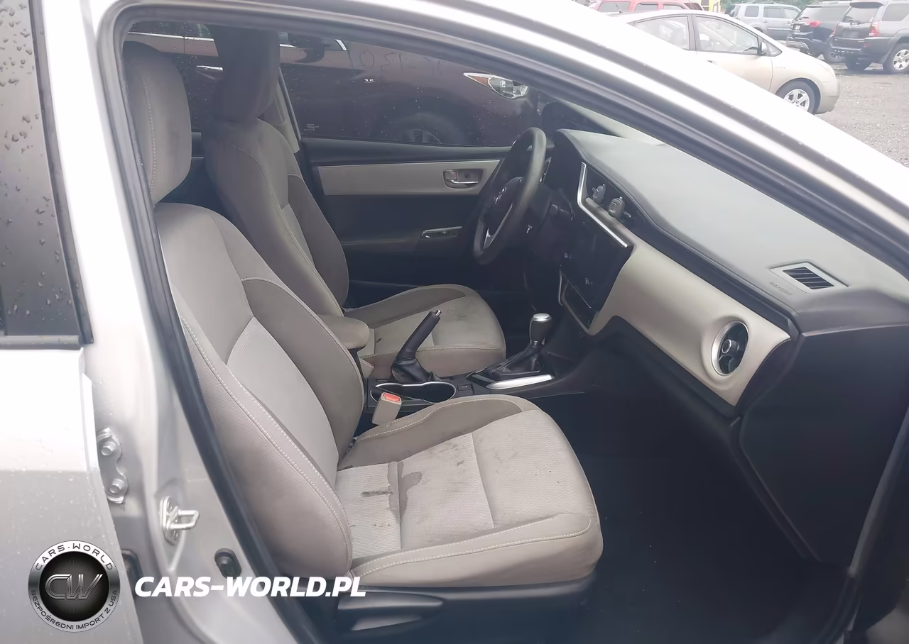 2019 Toyota Corolla Le VIN:2T1BURHEXKC213984 - 5