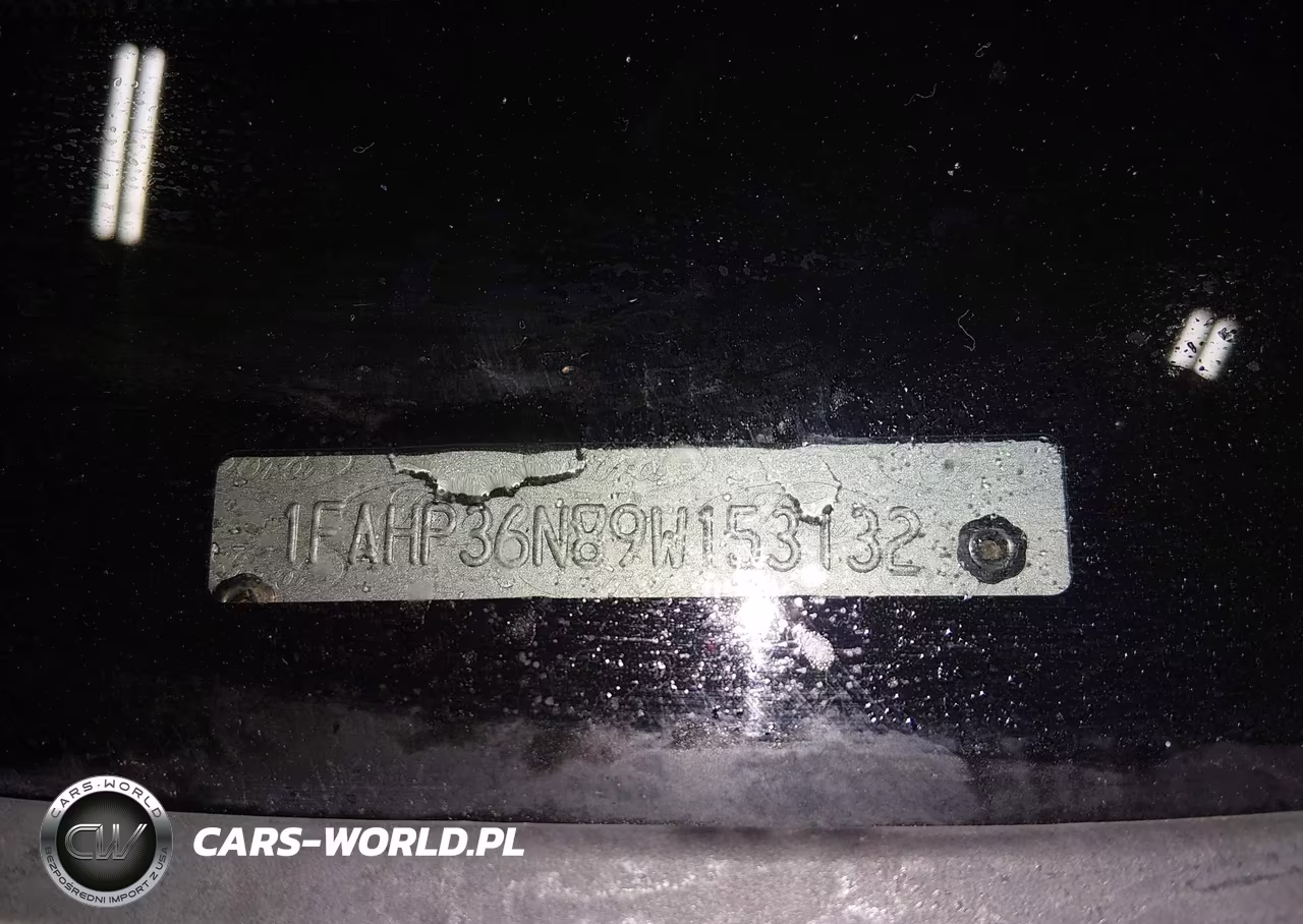 2009 Ford Focus Ses VIN:1FAHP36N89W153132 - 9