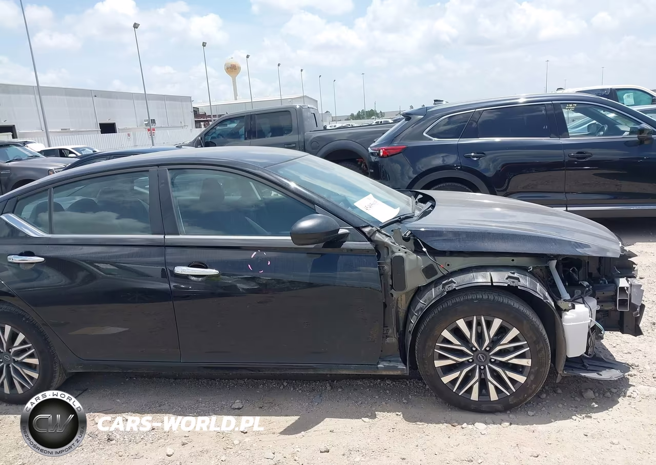 2025 Nissan Altima Sv Fwd VIN:1N4BL4DVXSN375595 - 14