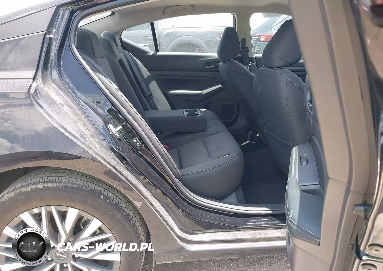 2025 Nissan Altima Sv Fwd VIN:1N4BL4DVXSN375595 - 8