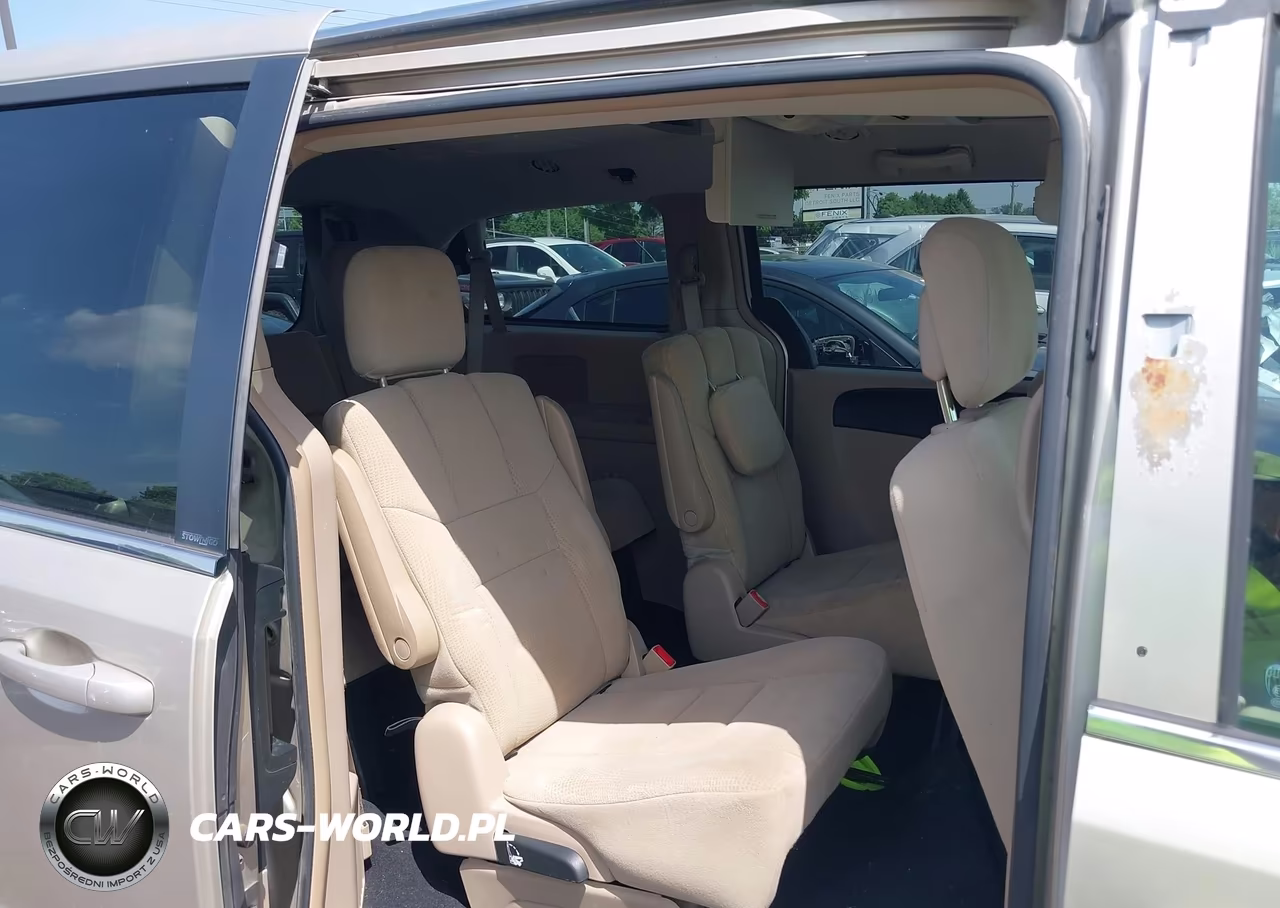 2013 Dodge Grand Caravan Crew VIN:2C4RDGDGXDR809058 - 8