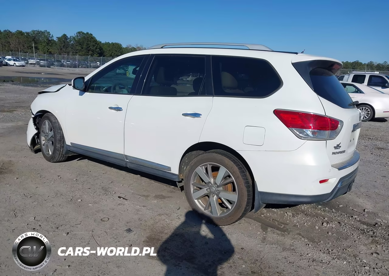 2014 Nissan Pathfinder Platinum VIN:5N1AR2MN0EC693715 - 3