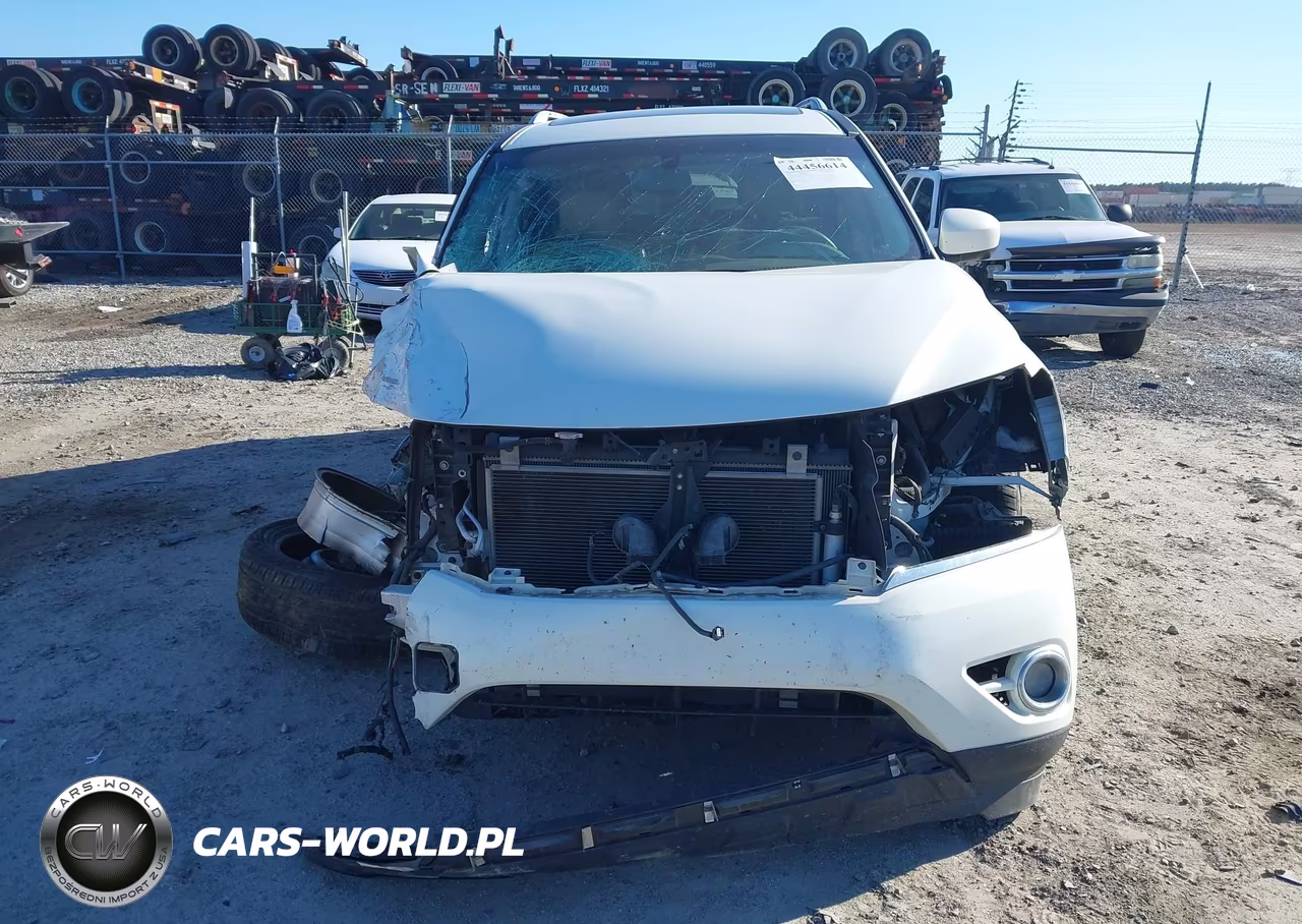 2014 Nissan Pathfinder Platinum VIN:5N1AR2MN0EC693715 - 6