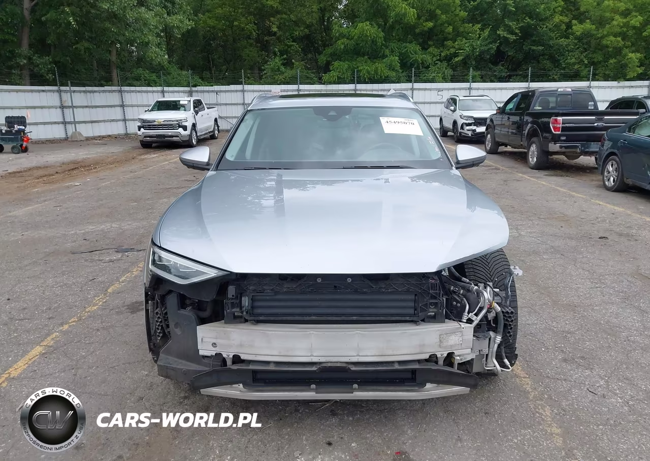 2019 Audi E-Tron Premium Plus VIN:WA1VAAGE6KB024895 - 12