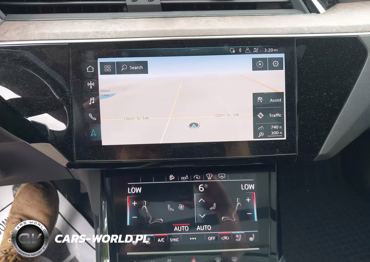 2019 Audi E-Tron Premium Plus VIN:WA1VAAGE6KB024895 - 18