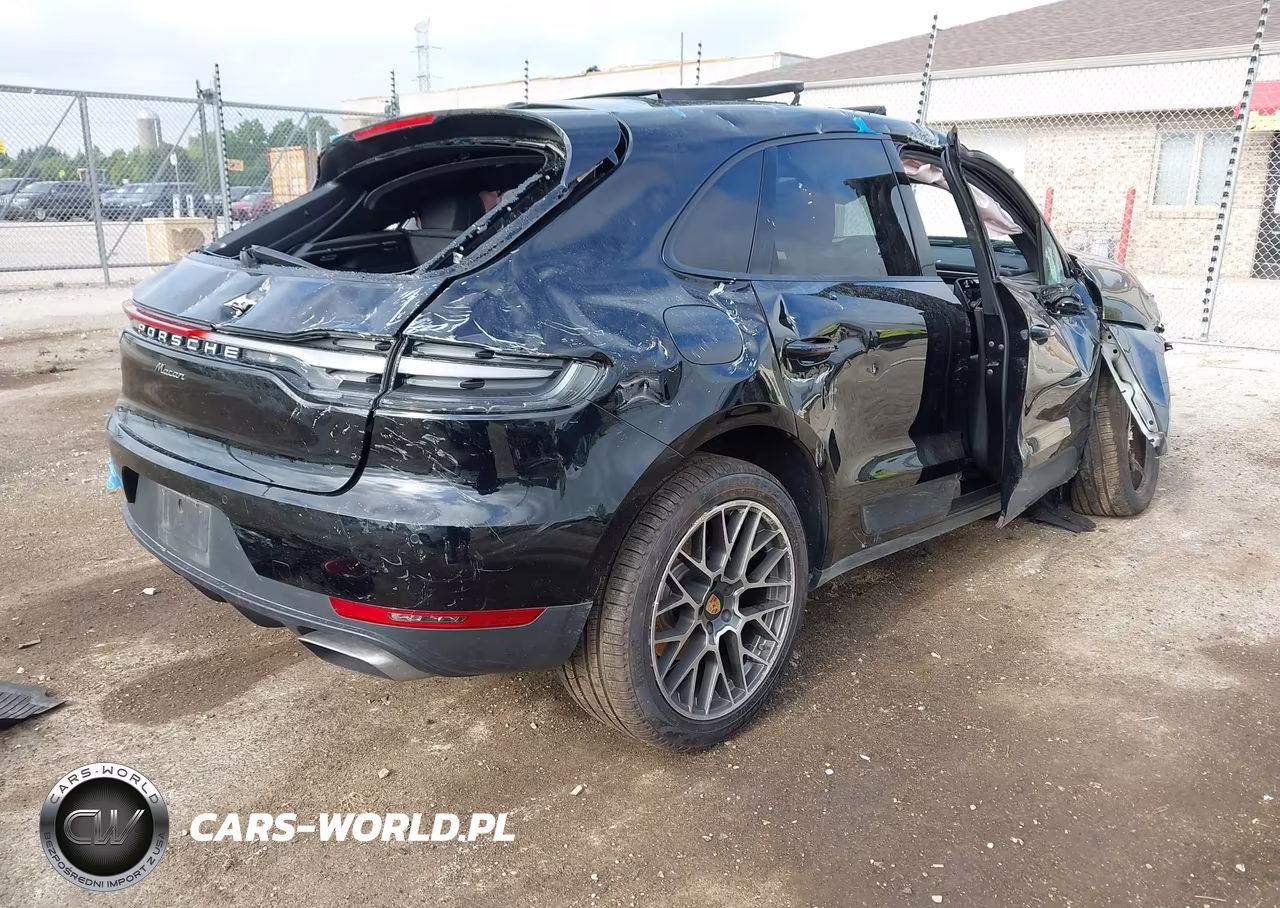 2020 Porsche Macan VIN:WP1AA2A55LLB09479 - 4