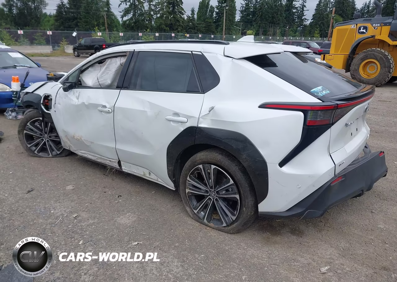 2024 Toyota Bz4X Limited VIN:JTMABACAXRA072873 - 3
