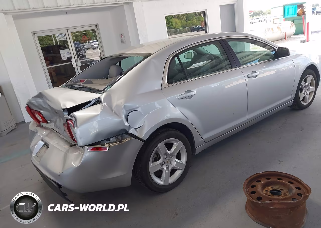 2011 Chevrolet Malibu Ls VIN:1G1ZA5EUXBF199595 - 4