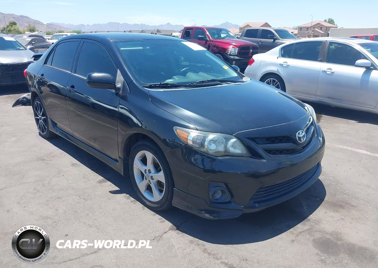 2013 Toyota Corolla S – zdjęcie 1 z 17