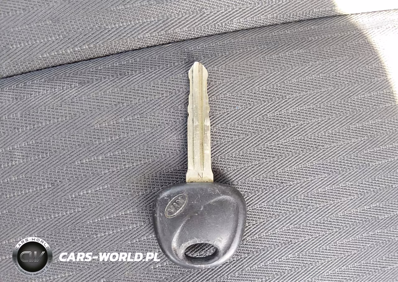 2009 Kia Rondo Lx VIN:KNAFG528597242497 - 11