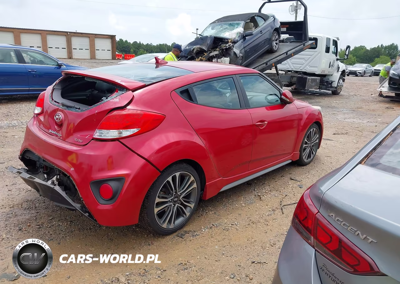2016 Hyundai Veloster Turbo VIN:KMHTC6AEXGU286410 - 4