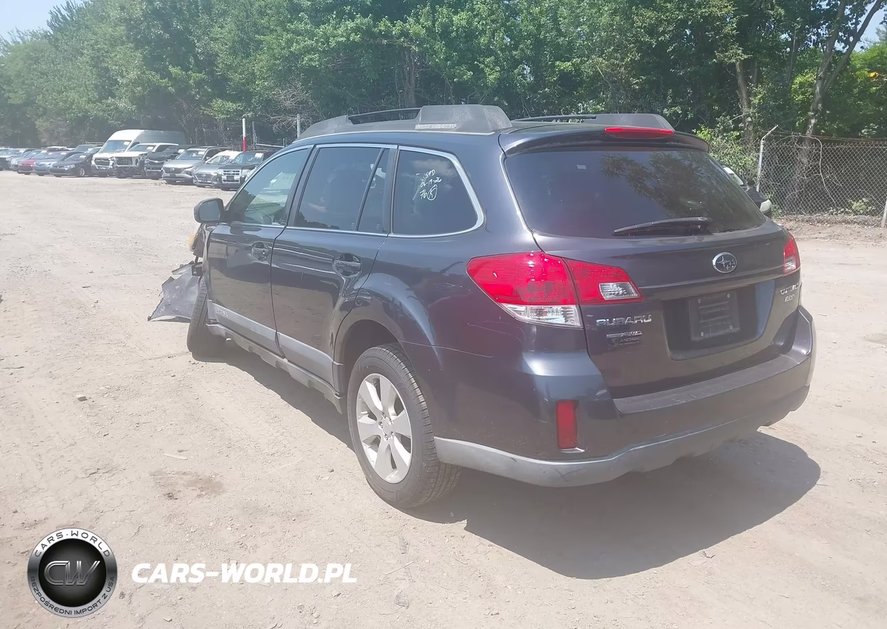 2010 Subaru Outback 2.5I Premium VIN:4S4BRBCC6A1320866 - 3