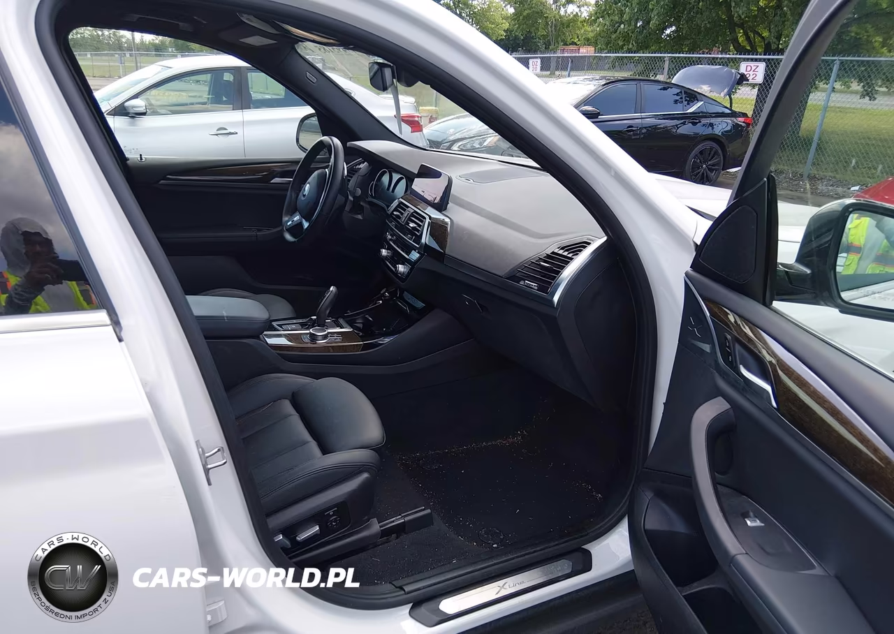 2020 BMW X3 xDrive30I VIN:5UXTY5C00L9B29887 - 5