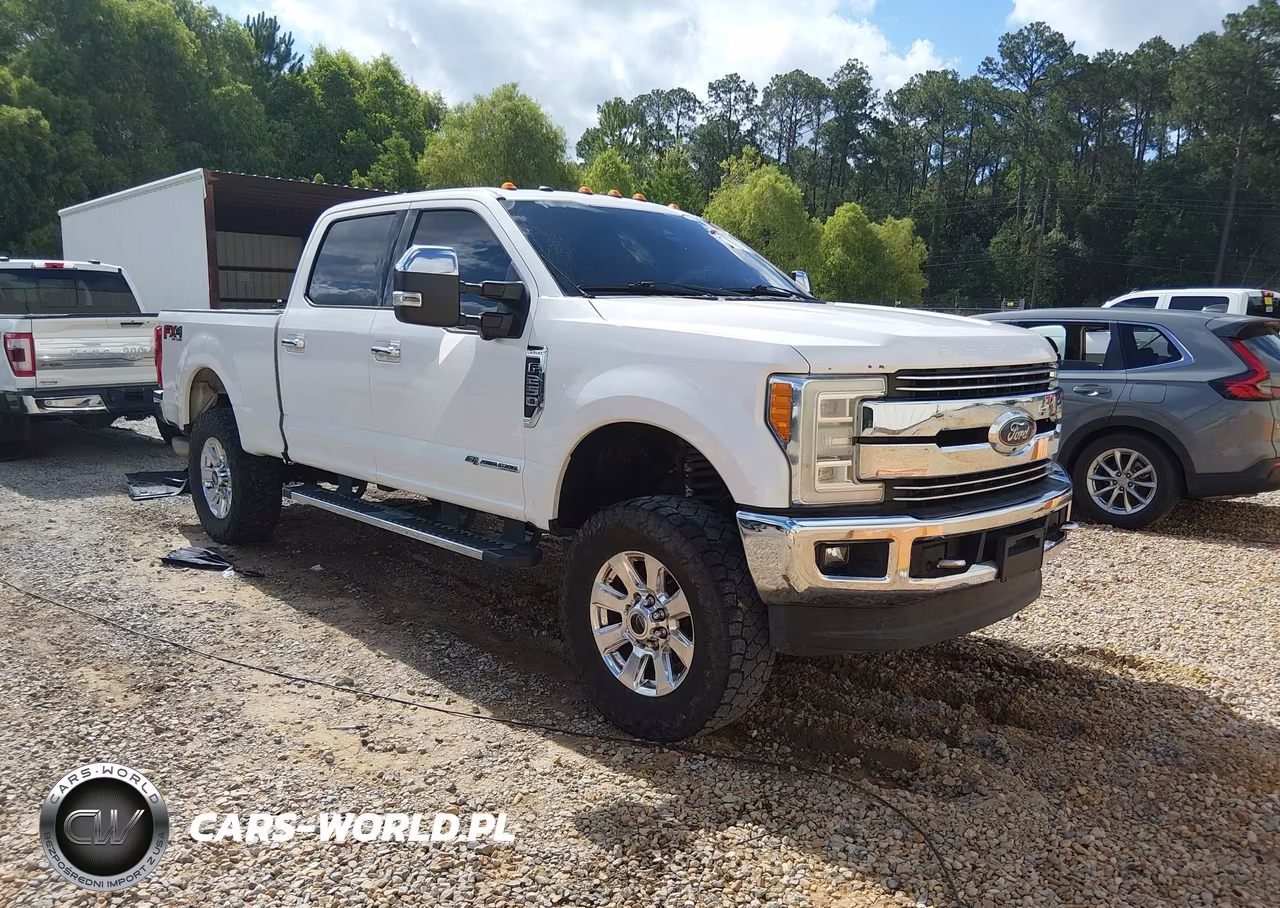2018 Ford F-250 King Ranch-Lariat-Limited-Platinum-Xl-Xlt – zdjęcie 1 z 11