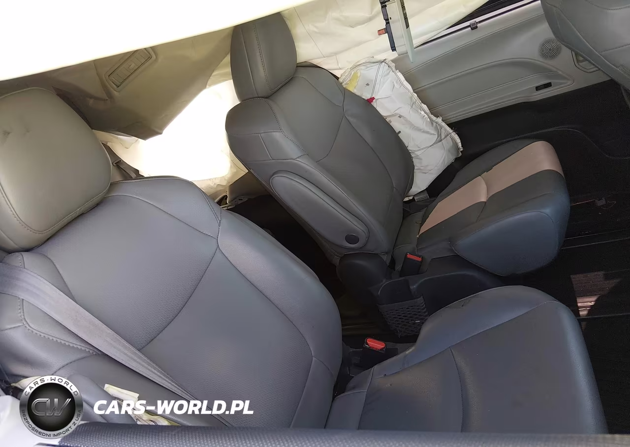 2021 Toyota Sienna Xle VIN:5TDJRKEC2MS068814 - 8