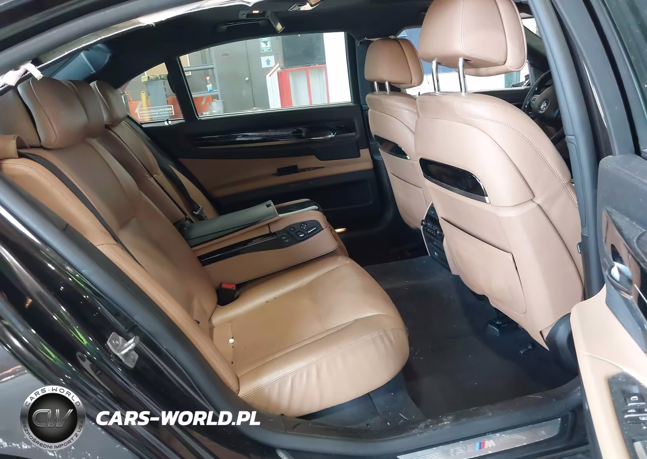 2015 BMW 750Li xDrive VIN:WBAYF8C51FD654673 - 8