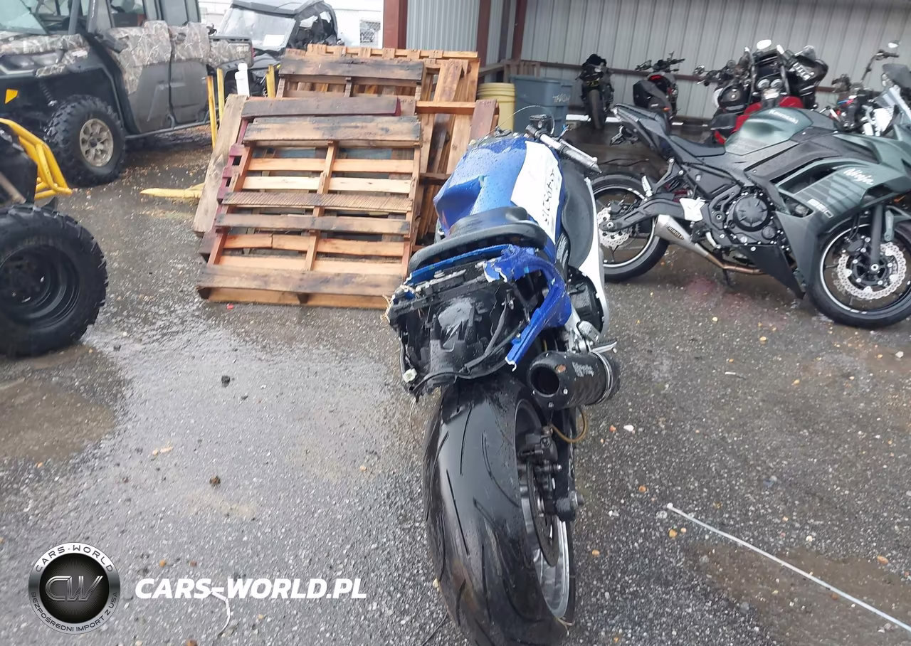 2012 Suzuki Gsx1300 R VIN:JS1GX72AXC2103440 - 6