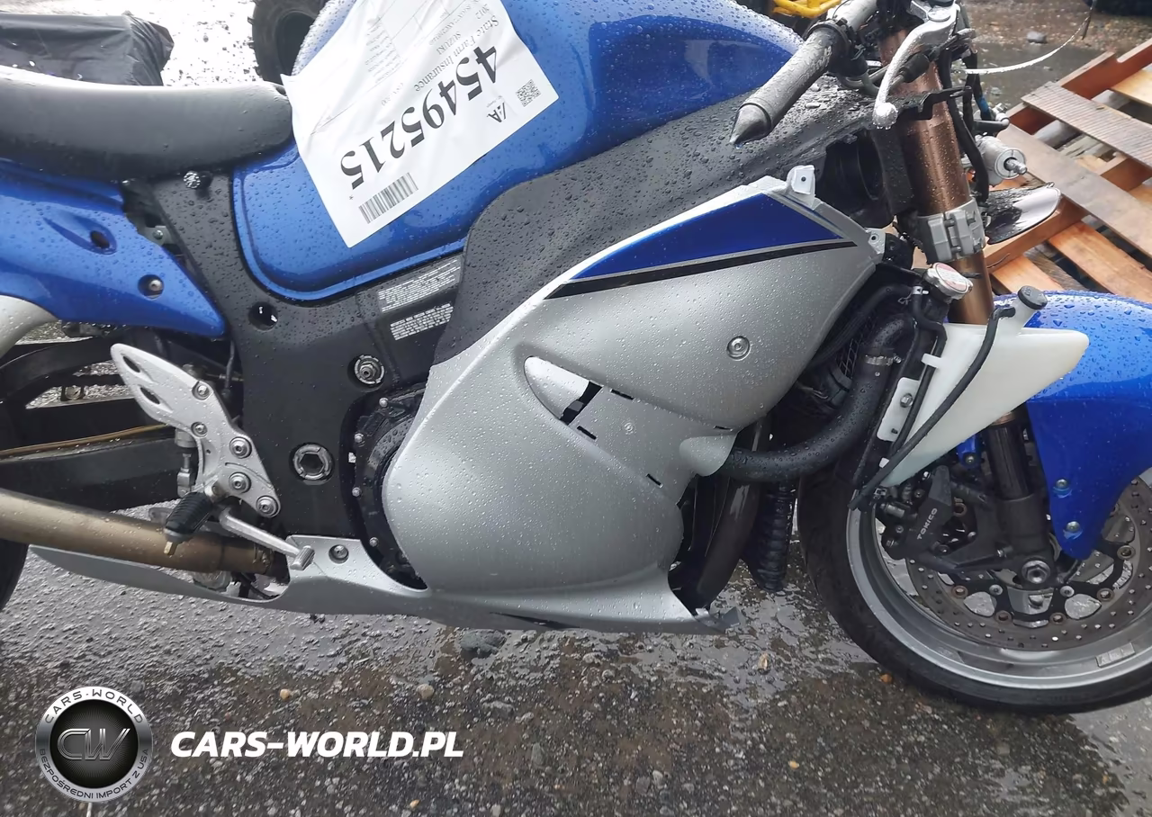 2012 Suzuki Gsx1300 R VIN:JS1GX72AXC2103440 - 8
