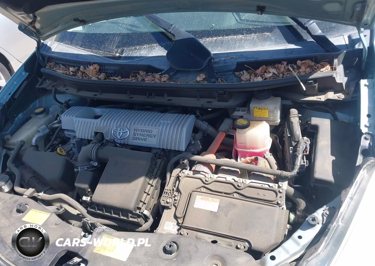 2014 Toyota Prius V Three VIN:JTDZN3EU7E3312845 - 10