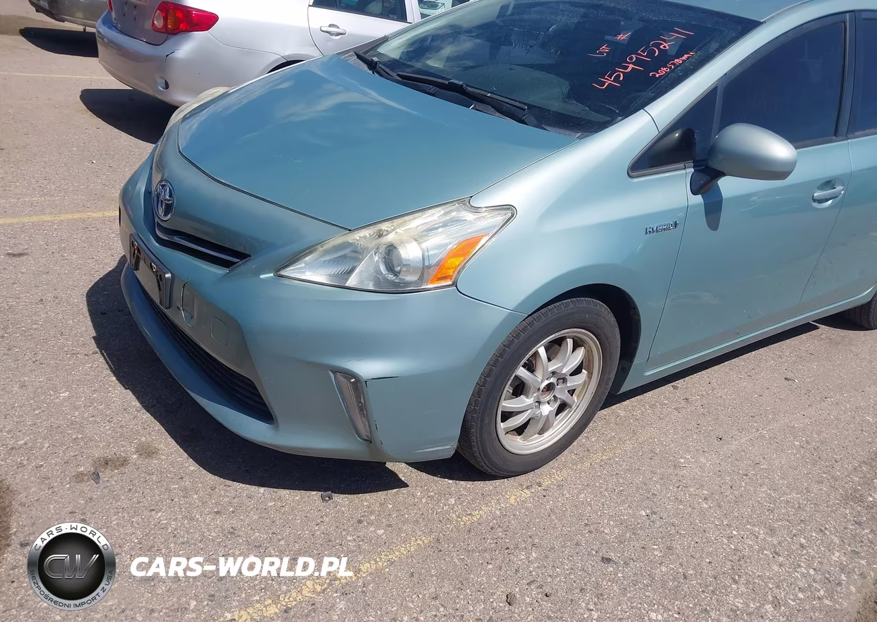 2014 Toyota Prius V Three VIN:JTDZN3EU7E3312845 - 6