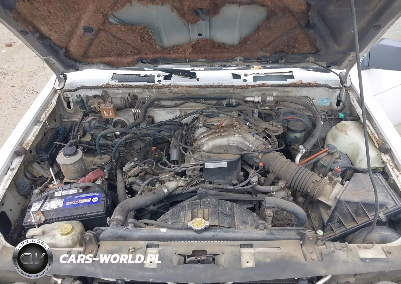 1995 Nissan Pathfinder Le-Se-Xe VIN:JN8HD17Y4SW104682 - 10