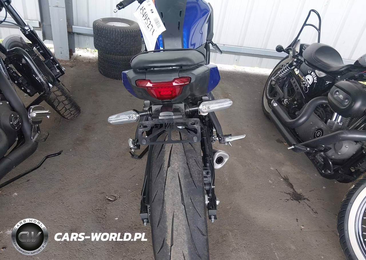 2025 Yamaha Mtn690 VIN:JYARM48E7SA000671 - 6