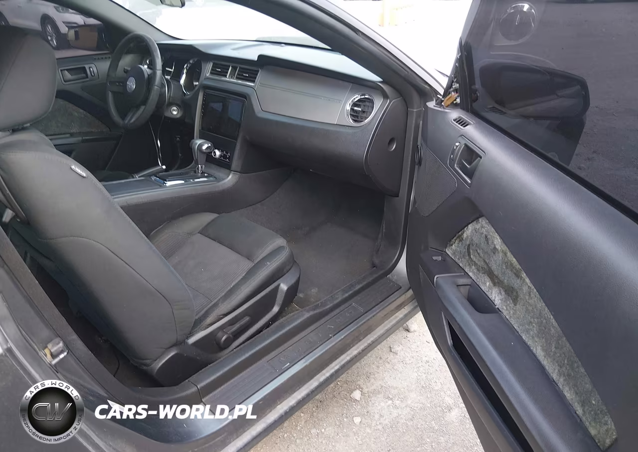 2010 Ford Mustang V6-V6 Premium VIN:1ZVBP8AN2A5160279 - 5