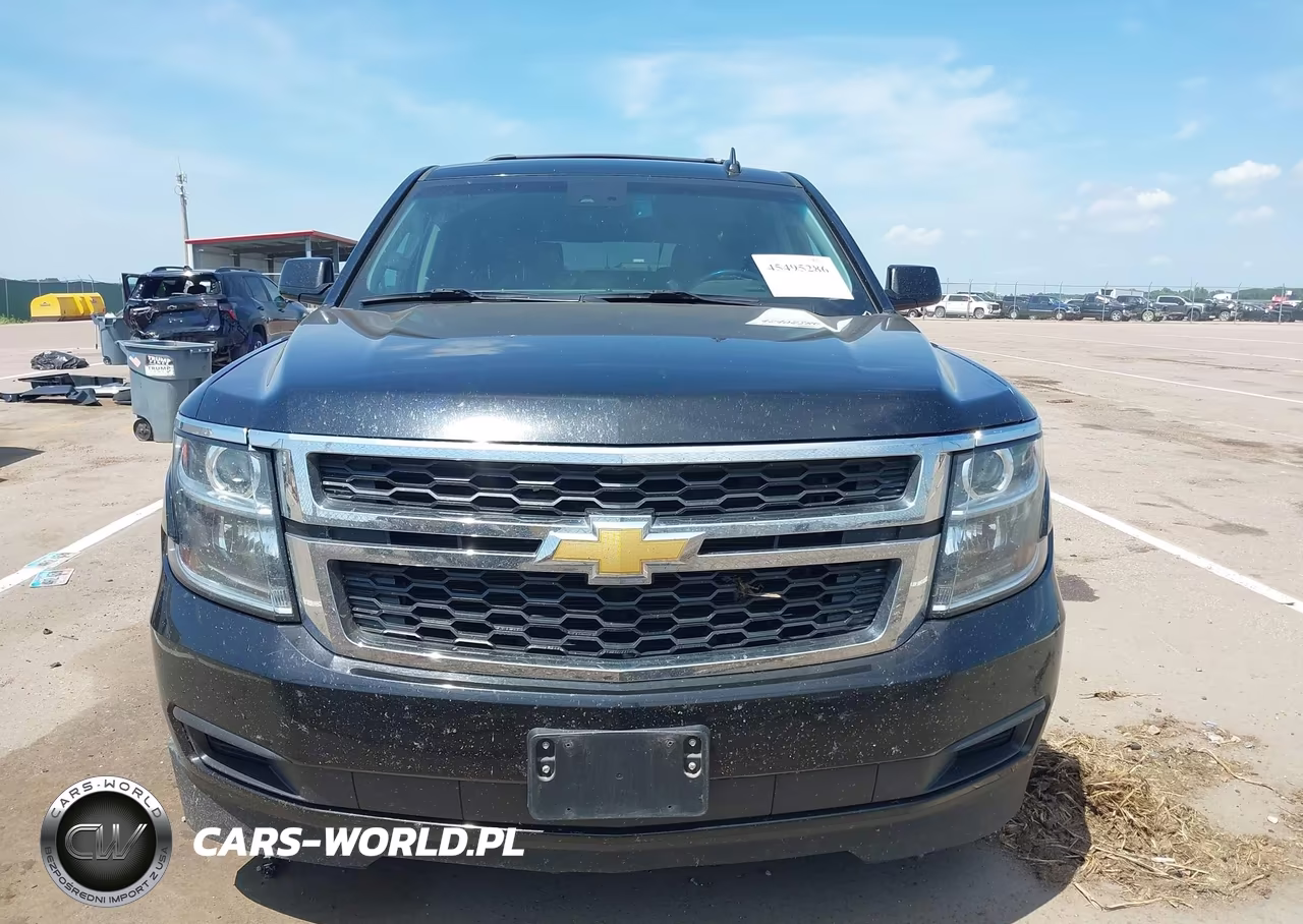 2018 Chevrolet Suburban Lt VIN:1GNSKHKC4JR227074 - 12