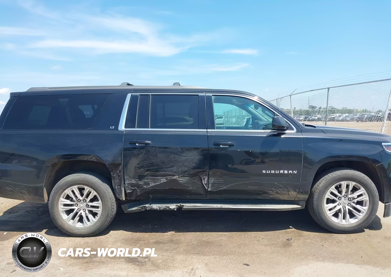 2018 Chevrolet Suburban Lt VIN:1GNSKHKC4JR227074 - 13