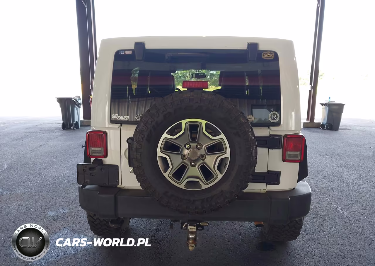 2015 Jeep Wrangler Unlimited Rubicon VIN:1C4BJWFG9FL531217 - 17