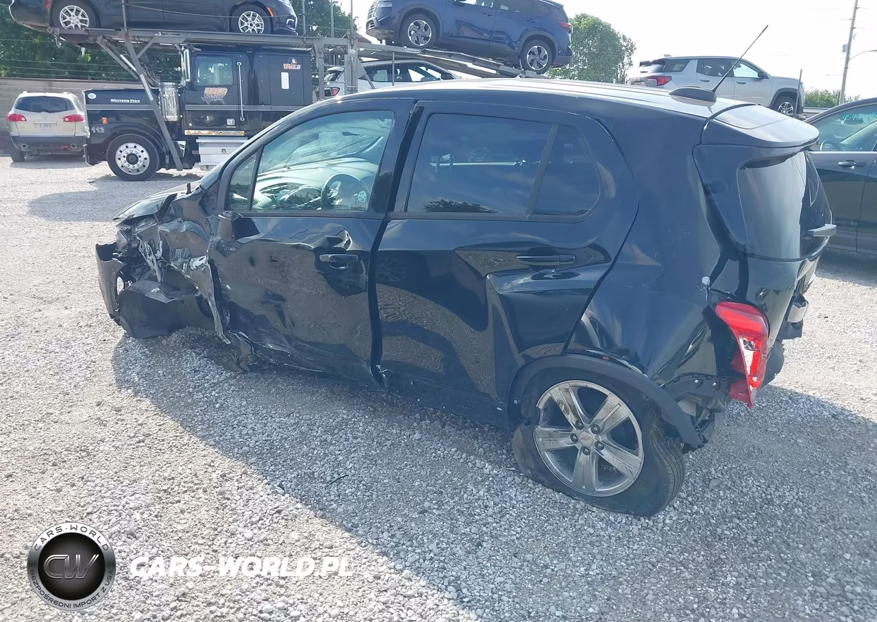 2021 Chevrolet Trax Fwd Ls VIN:KL7CJKSBXMB329204 - 3