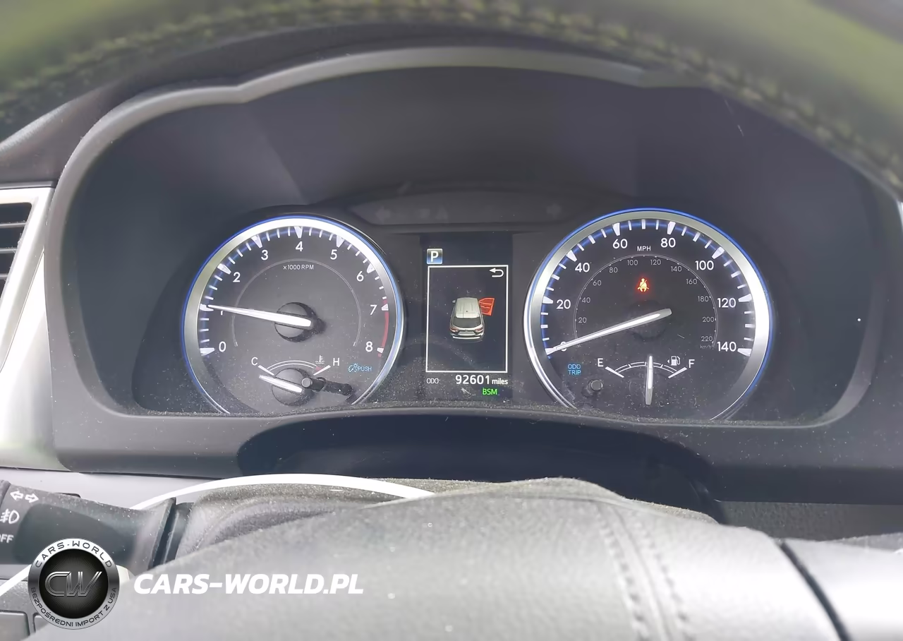 2019 Toyota Highlander Xle VIN:5TDJZRFH4KS626937 - 7