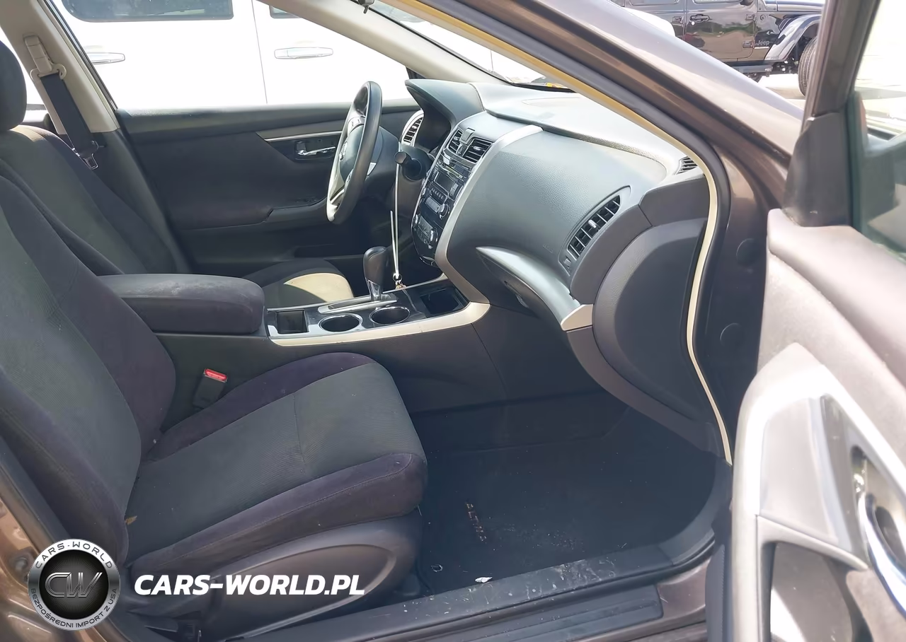 2013 Nissan Altima 2.5 VIN:1N4AL3AP8DC241565 - 5