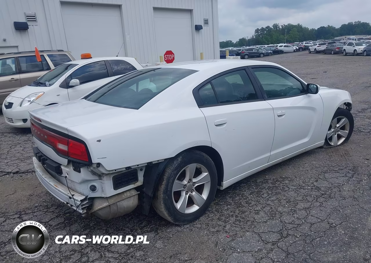 2013 Dodge Charger Se VIN:2C3CDXBG1DH550253 - 4