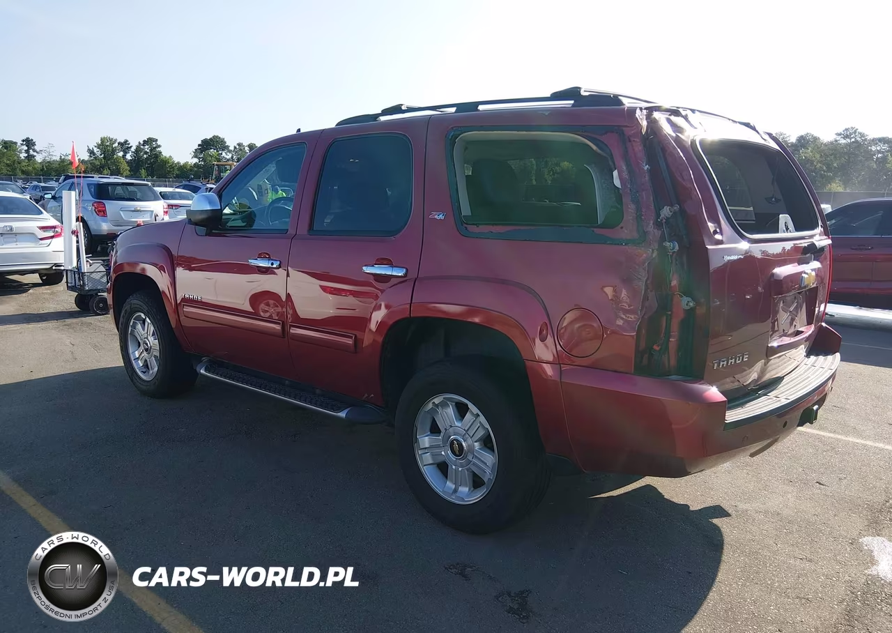 2014 Chevrolet Tahoe Lt VIN:1GNSKBE03ER177725 - 3