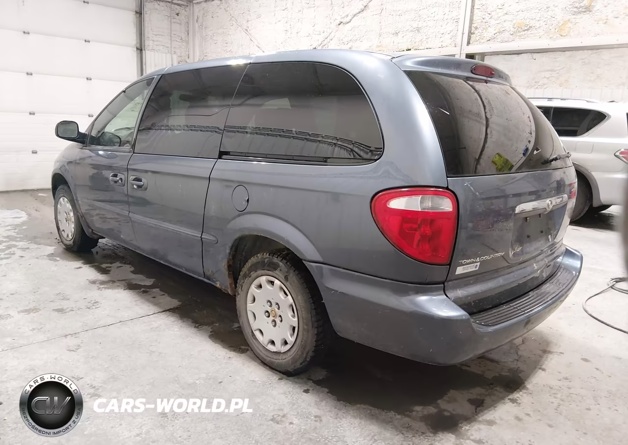 2002 Chrysler Town & Country Lx VIN:2C8GP44332R697869 - 3