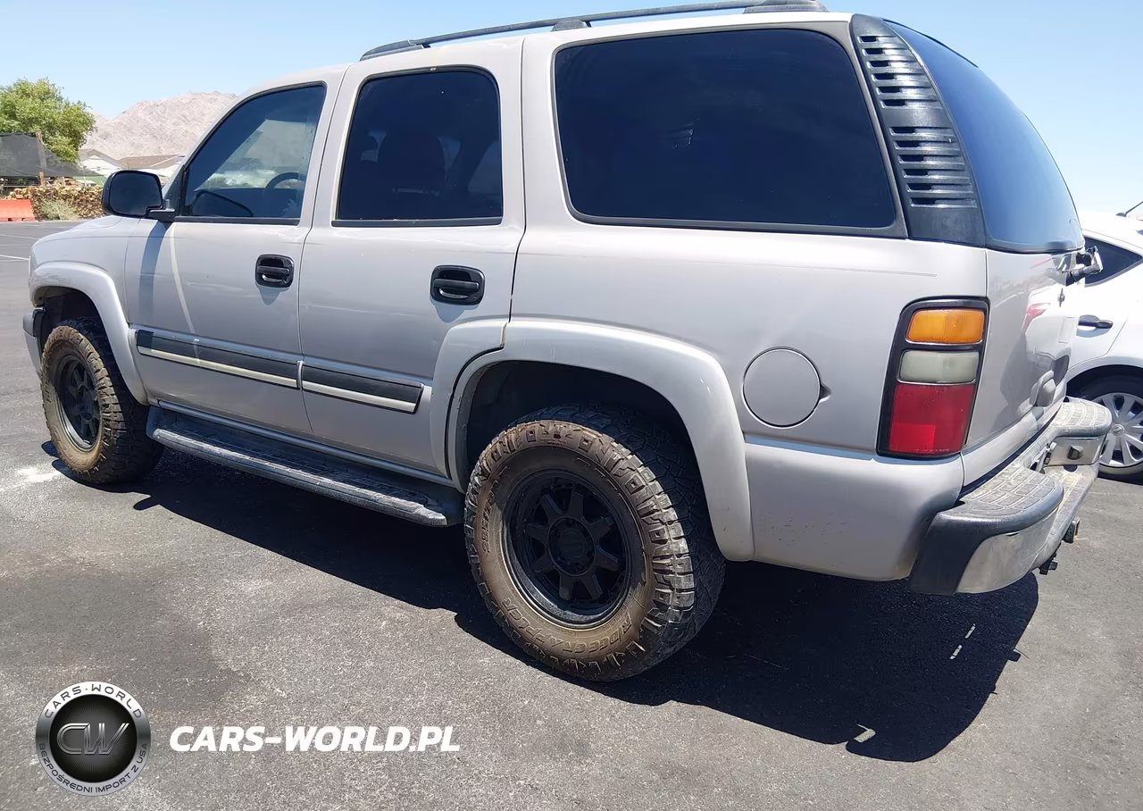 2004 Chevrolet Tahoe Ls VIN:1GNEC13Z04J314557 - 3