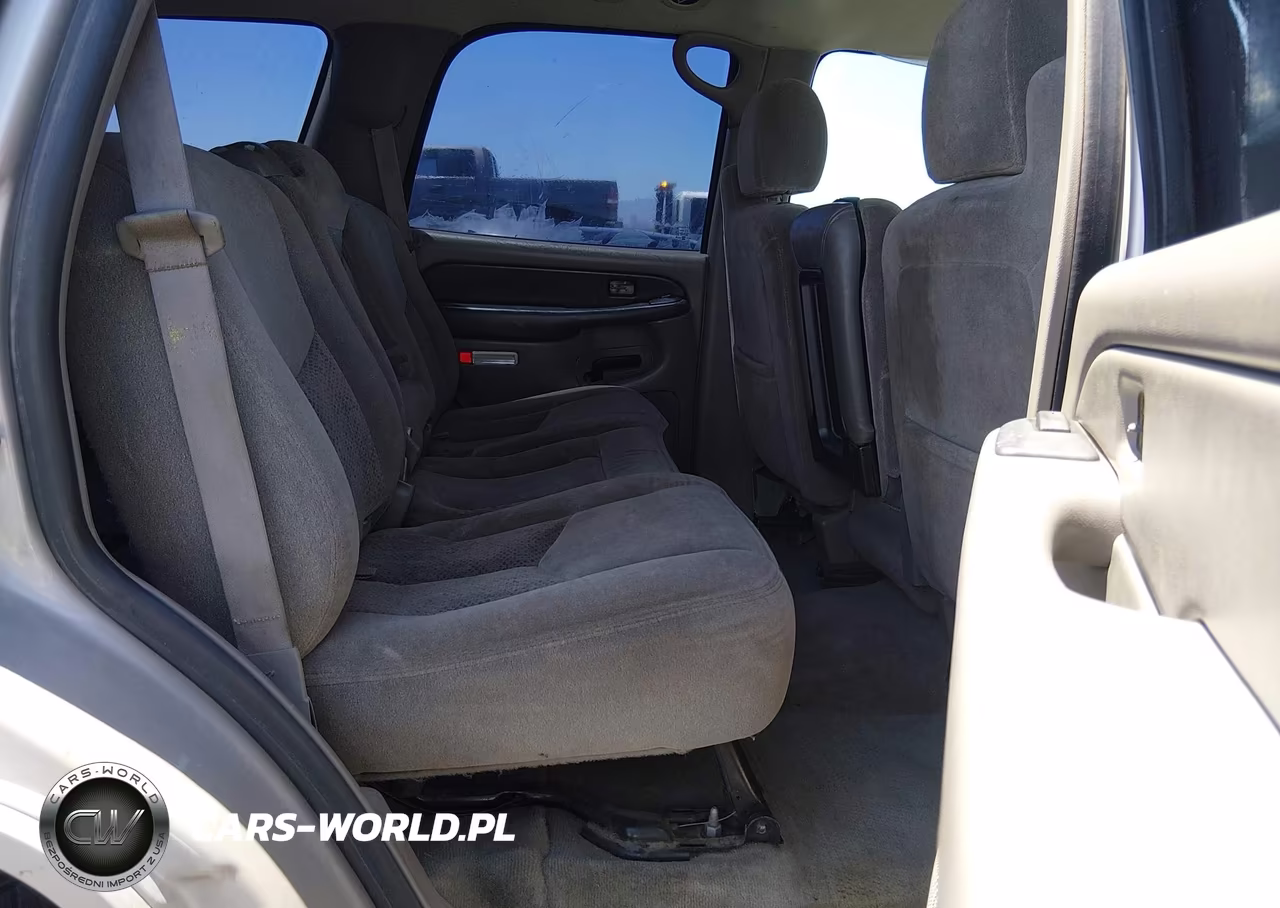2004 Chevrolet Tahoe Ls VIN:1GNEC13Z04J314557 - 8